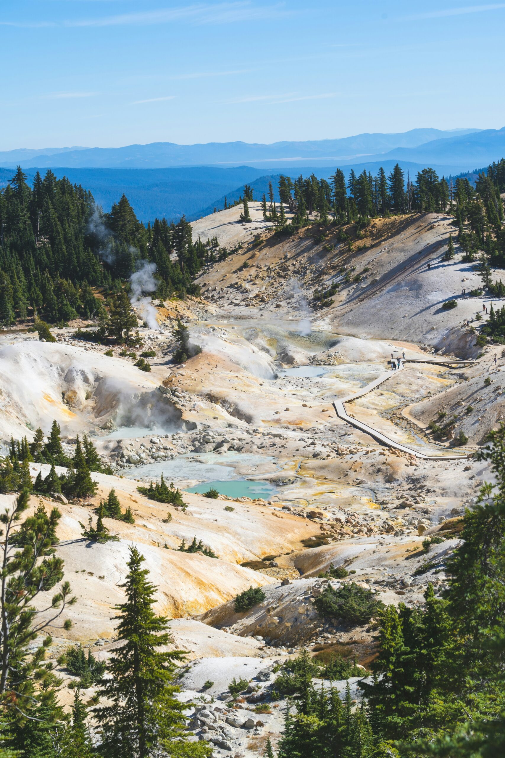 Road Trip through California’s National Parks: Scenic Routes and Must-See Attractions