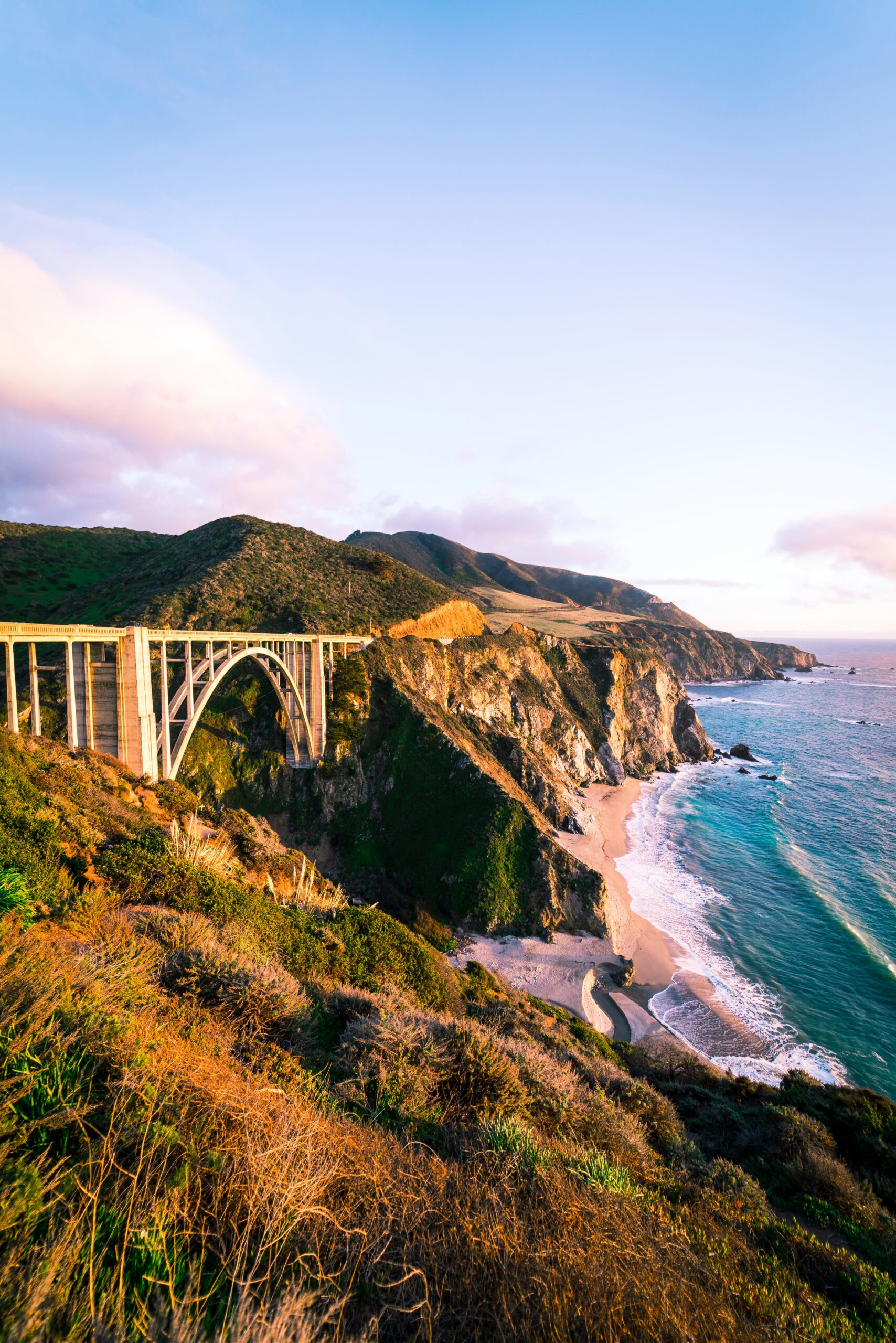 Best Scenic Drives in California: From Pacific Coast Highway to Hidden Mountain Passes and Coastal Routes