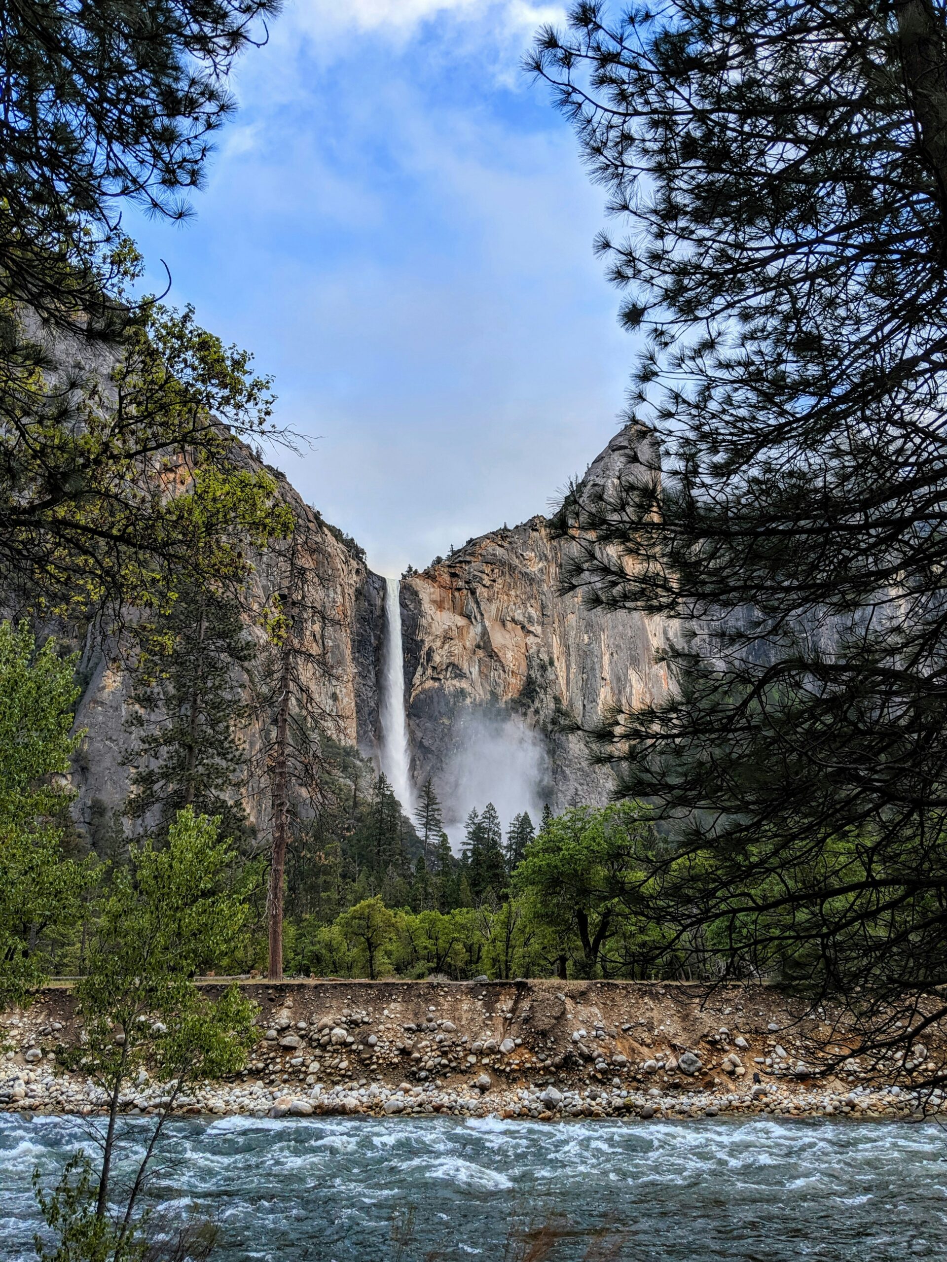 Northern California Waterfalls: 25+ Best Falls & Hikes