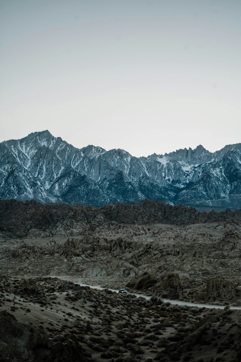 Highway 395 Fall Road Trip: Best Stops & Fall Colors